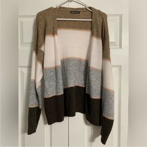 Women’s Cardigan- Large